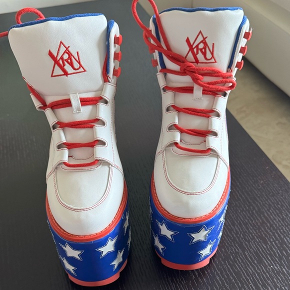 Y.R.U. shoes, star Qozmo Platform sneakers, size 6, white/blue/red. - Picture 5 of 6